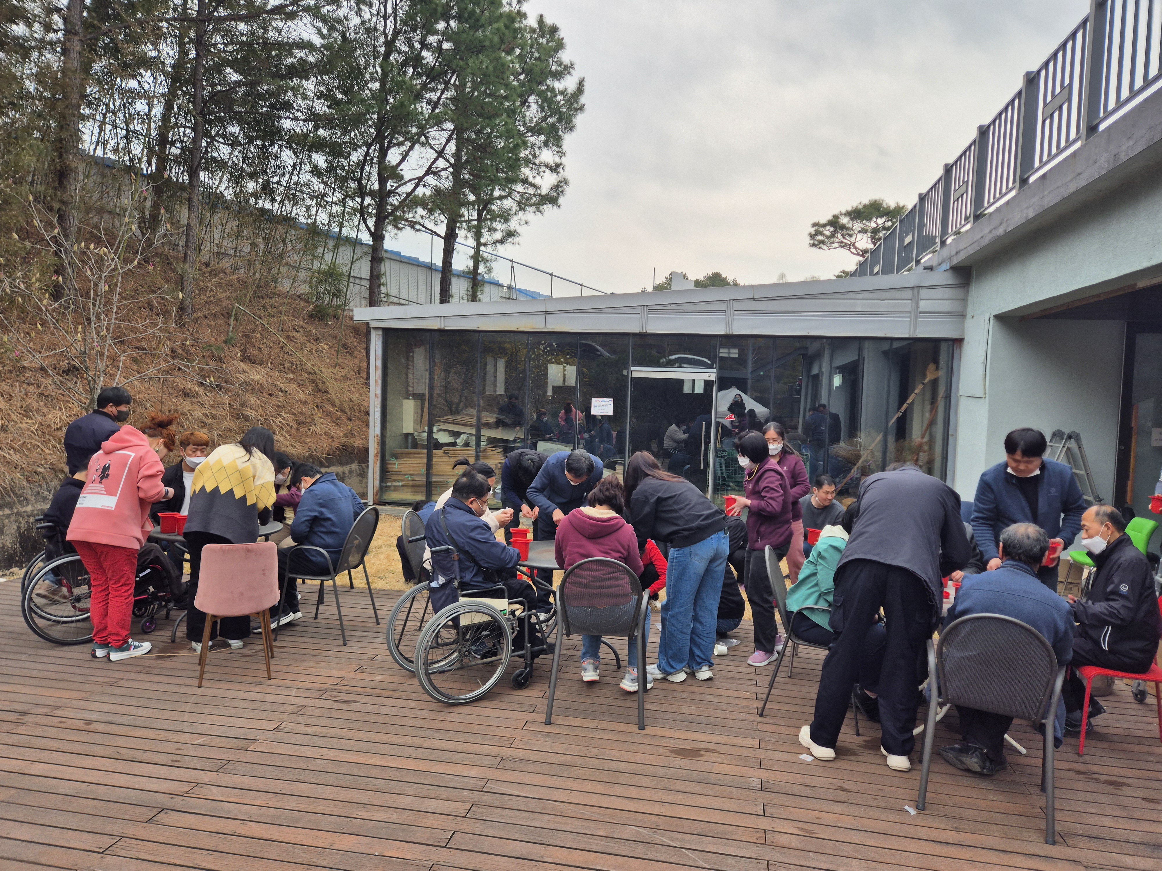 「초록빛 힐링 – 방울토마토 심기」 식목일행사